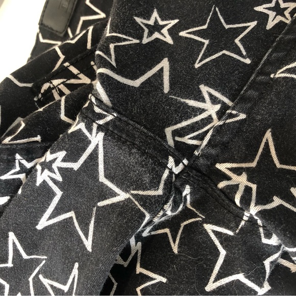 Hot Topic BlackHeart Star Skinny Jeans - Picture 10 of 15